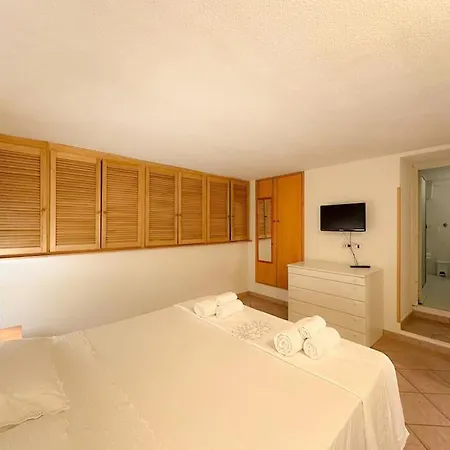 Vicino Al Centro Apartment